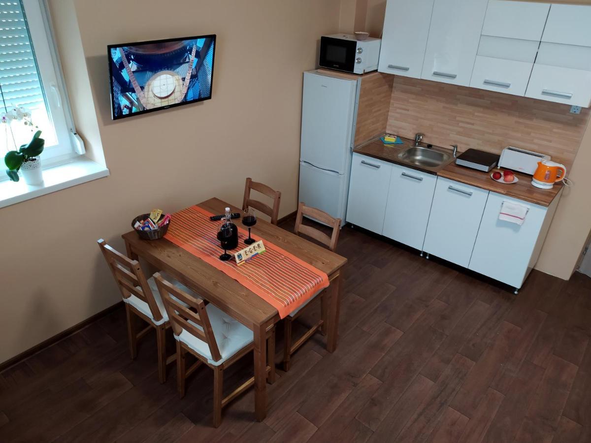 Emmabella Apartmanok Eger Kültér fotó